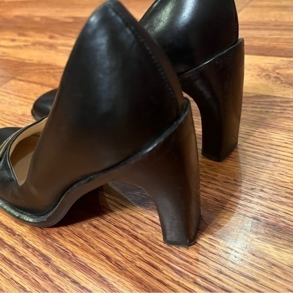 Gucci Vintage Leather Heels Black and Gold Womens Size 4.5B - Picture 5 of 12